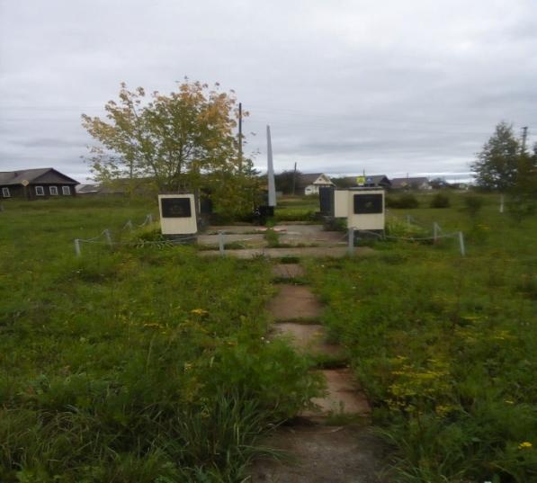 Памятник землякам, погибшим в годы Великой Отечественной войны