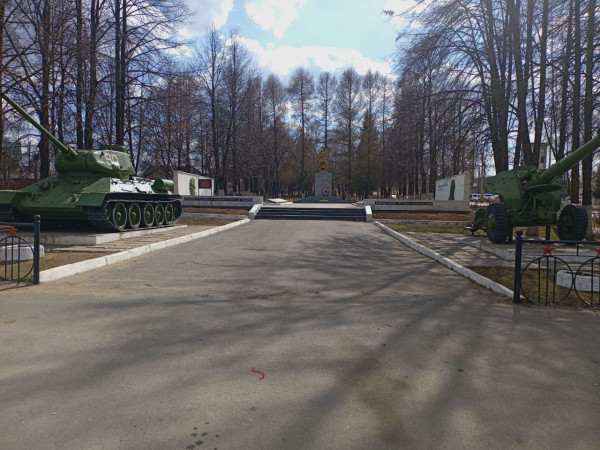 Мемориал воинам-можгинцам, погибшим на фронтах Великой Отечественной войн и умерших от ран в госпиталях г. Можги