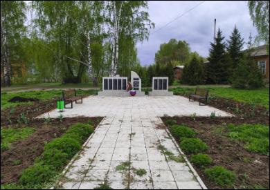 Обелиск погибшим воинам в годы Великой Отечественной войны