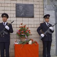 Мемориальная доска в память об участнике Великой Отечественной войны Петре Трофимовиче Пчельникове